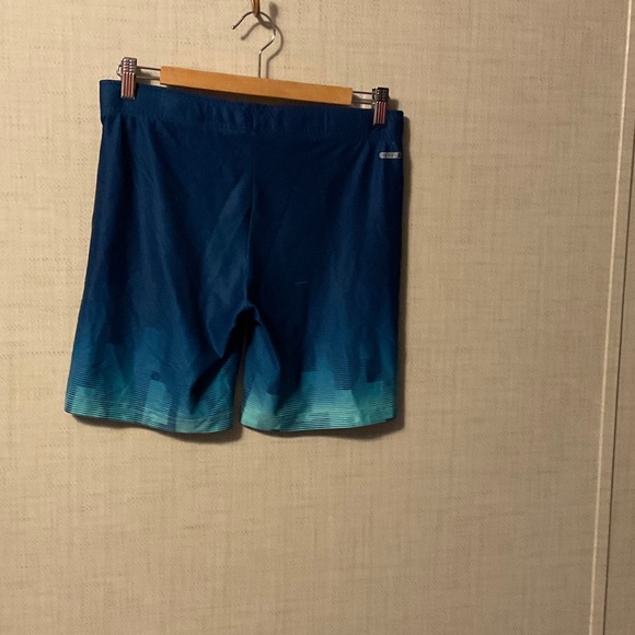Old Navy Blue and Green Kids Shorts - Picture 3 of 4